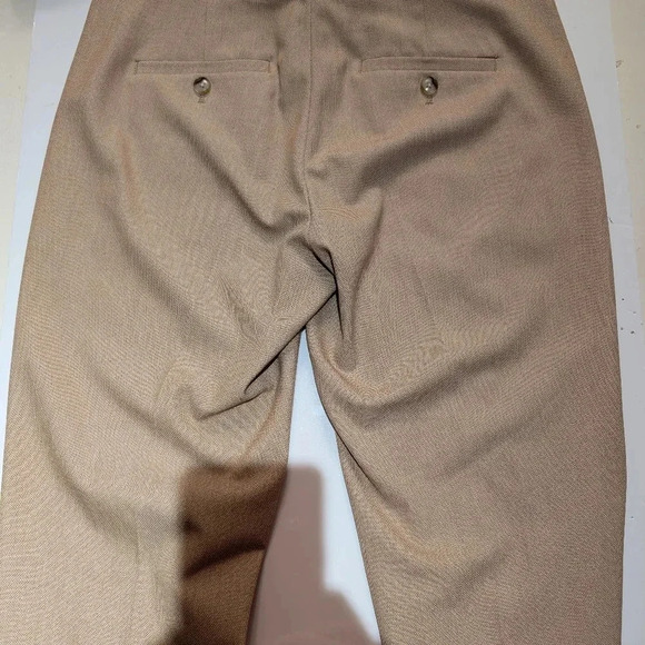 Banana Republic Logan pants size 2 - Picture 9 of 11